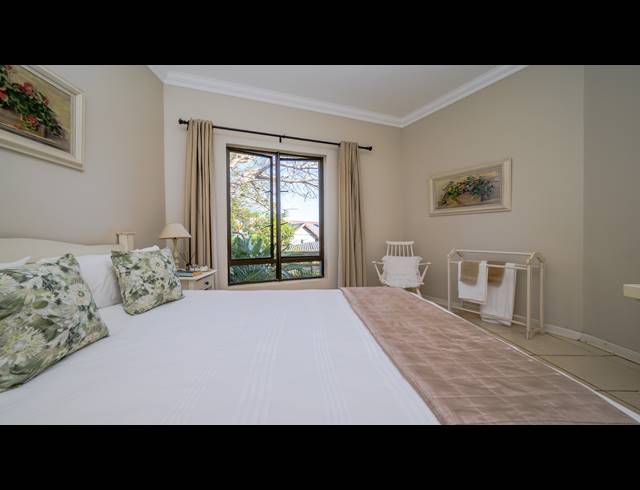 2 BEDROOM TOWNHOUSE FOR SALE IN BALLITO CENTRAL